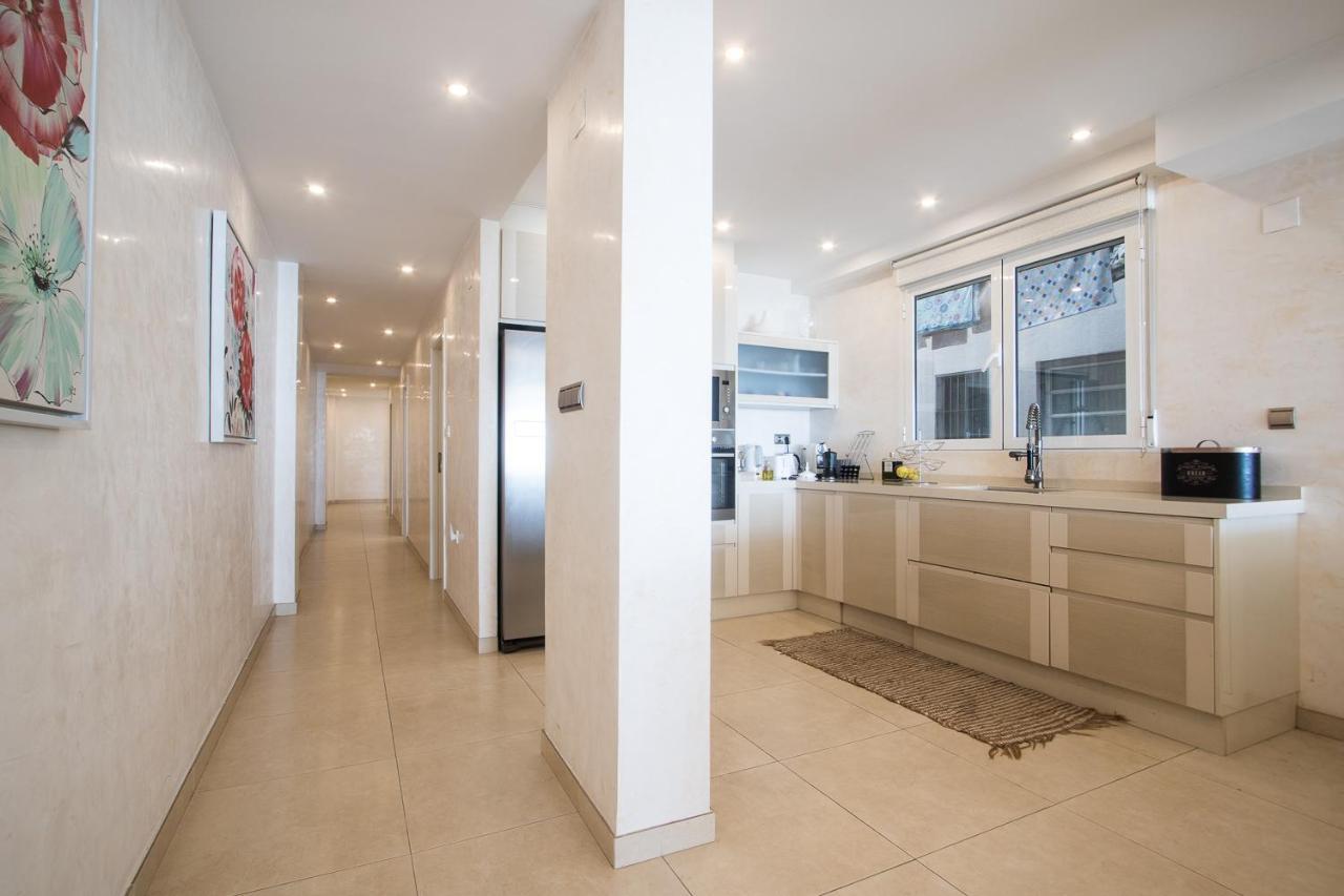 First Line Luxury Apartments Alicante Exterior photo